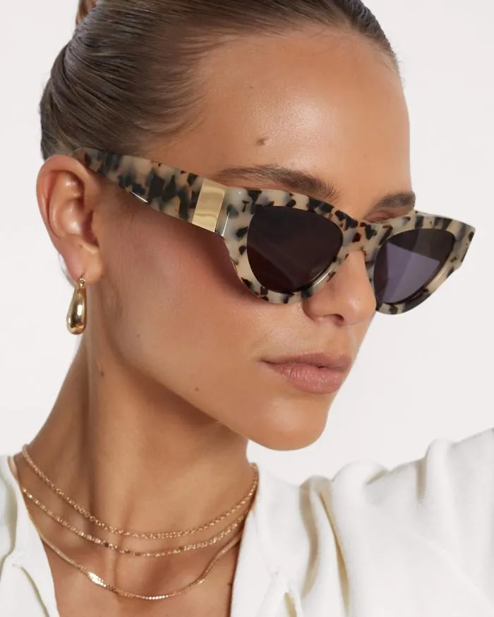 Accessories Billini Banb Eyewear THE CARLA BLONDE TORTJET