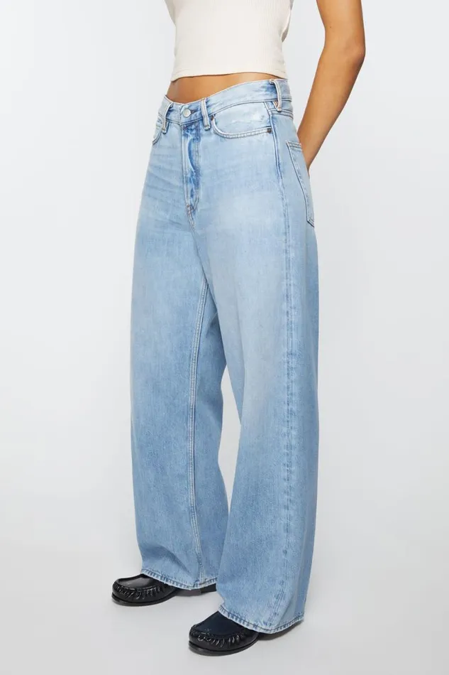 Acne Studios Baggy Fit Jeans 8211 1981F Light Blue Women Jeans Acne Studios Baggy Fit Jeans 8211 1981F Light Blue Women Jeans