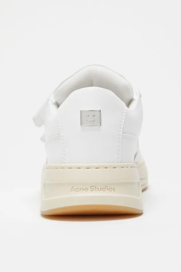 Acne Studios Velcro Strap Sneakers Optic Whiteecru Women Face Collection Acne Studios Velcro Strap Sneakers Optic Whiteecru Women Face Collection