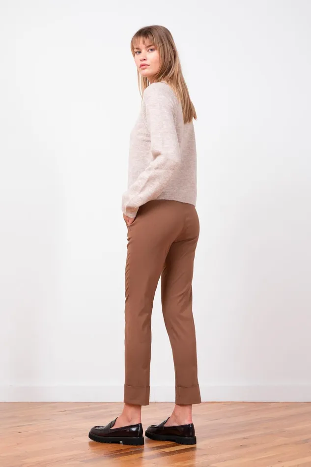 Avenue Montaigne BEN Signature Cognac Women Pants
