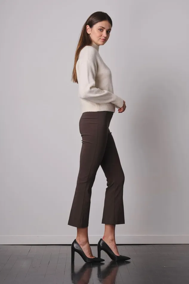 Avenue Montaigne LEO Signature Dark Olive Women Pants