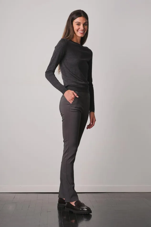 Avenue Montaigne LOUIS Signature Grey Women Pants Avenue Montaigne LOUIS Signature Grey Women Pants