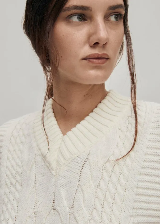 Blazers Vests Women ALOHAS Cosy White Tricot Vest
