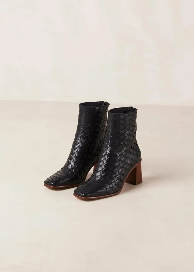 Boots Women ALOHAS West Braided Black Leather Ankle Boots