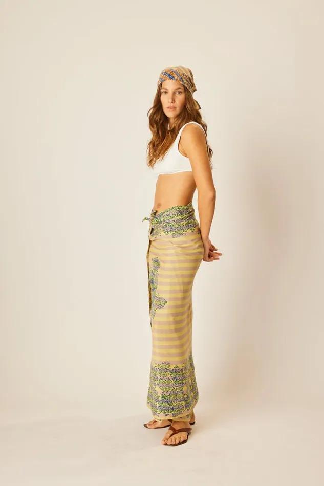 Bottoms Shop Natalie Martin SARONG Batik Chrysanthemum Bluegreen