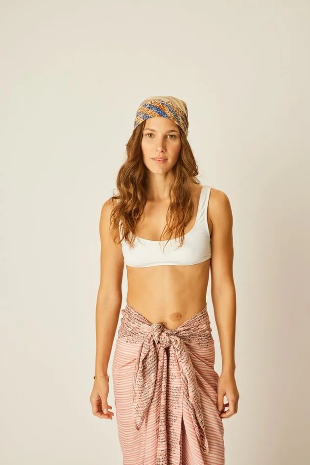 Bottoms Shop Natalie Martin SARONG Batik Chrysanthemum Clay