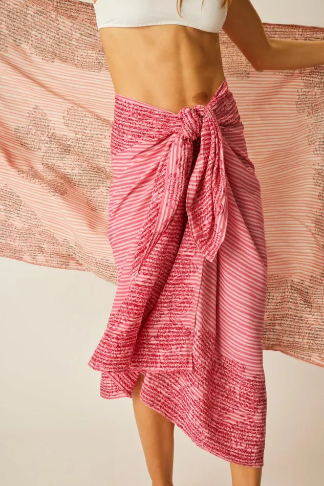 Bottoms Shop Natalie Martin SARONG Batik Chrysanthemum Fuchsia