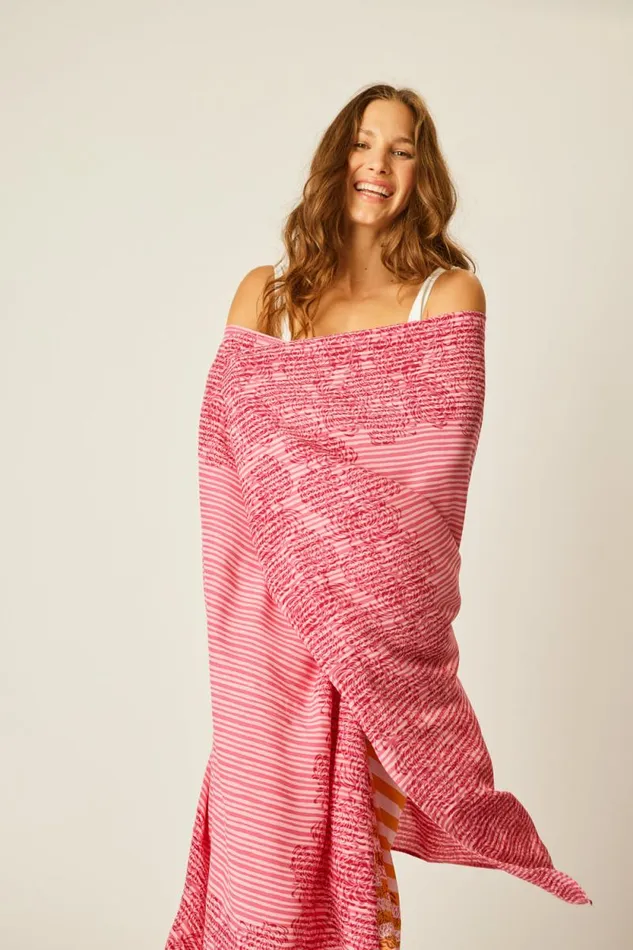 Bottoms Shop Natalie Martin SARONG Batik Chrysanthemum Fuchsia