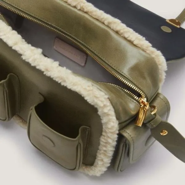 Coccinelle Campus Multimaterial Winter Monogram Medium Natmullaulau Women Coccinelle Crossbody Bags Coccinelle Campus Multimaterial Winter Monogram Medium Natmullaulau Women Coccinelle Crossbody Bags
