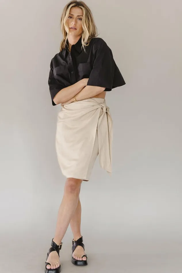 Cyrus Cropped Button Up In Black 8211 FINAL SALE Black Women Bohme Tops