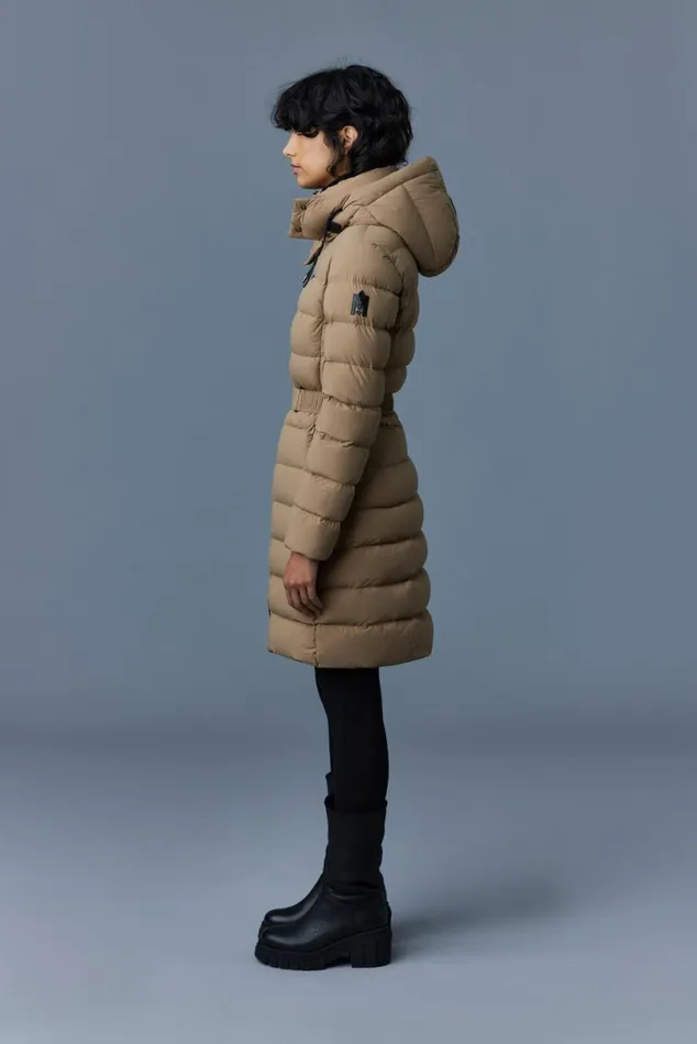 Downs and Jackets Women Mackage ASHLEY Stretch Light Down With Removable Hood Cream