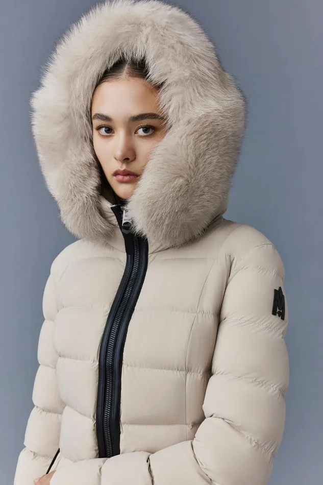 Downs and Jackets Women Mackage CALLA Agile360 Stretch Light Down Coat With Blue Fox Fur Collar Trench