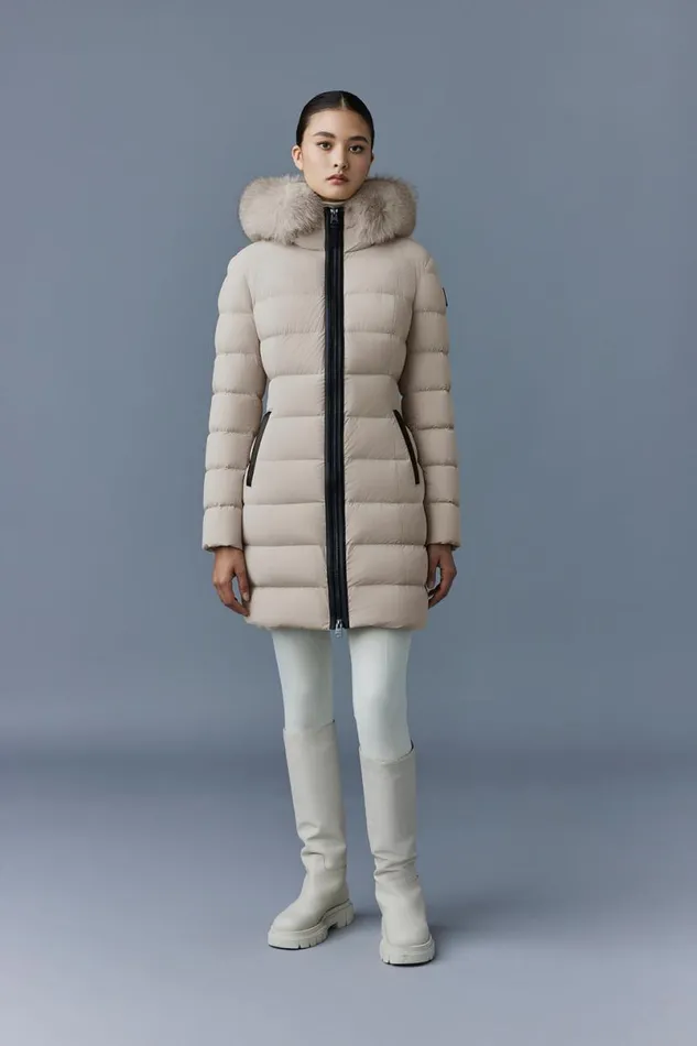 Downs and Jackets Women Mackage CALLA Agile360 Stretch Light Down Coat With Blue Fox Fur Collar Trench