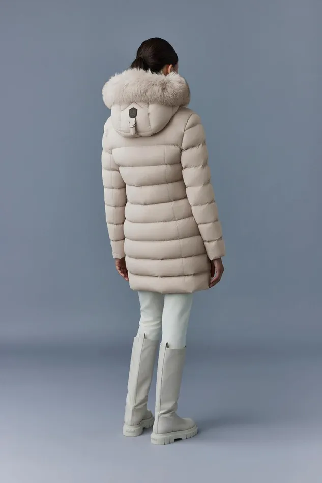 Downs and Jackets Women Mackage CALLA Agile360 Stretch Light Down Coat With Blue Fox Fur Collar Trench