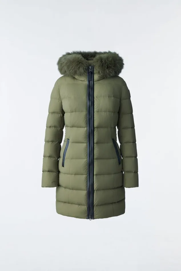 Downs and Jackets Women Mackage CALLA Agile360 Stretch Light Down Coat With Blue Fox Fur Collar Trench