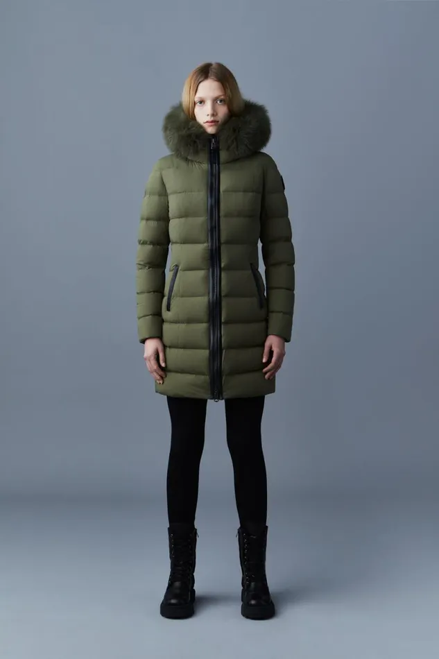 Downs and Jackets Women Mackage CALLA Agile360 Stretch Light Down Coat With Blue Fox Fur Collar Trench