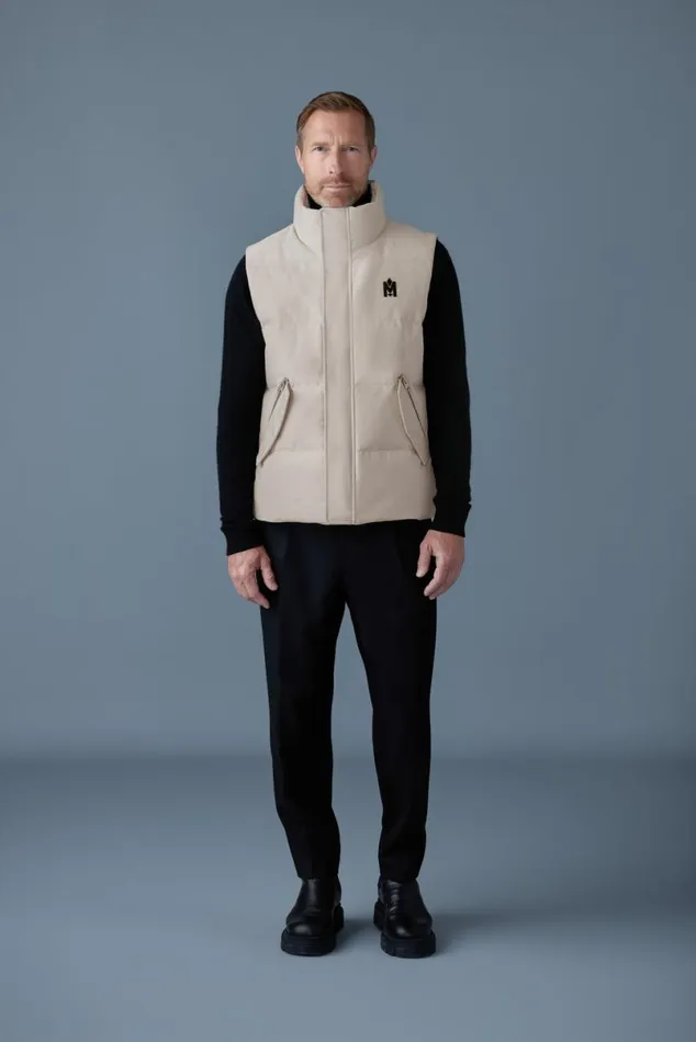 Downs and Parkas Men Mackage JOSEPH Nordic Tech Down Vest With Funnel Collar Black Downs and Parkas Men Mackage JOSEPH Nordic Tech Down Vest With Funnel Collar Black