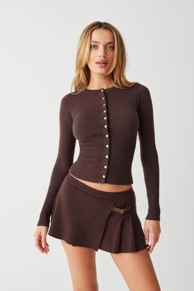 Frankies Bikinis Cloud Knits Women Carver Cloud Knit Pleated Skort Mocha