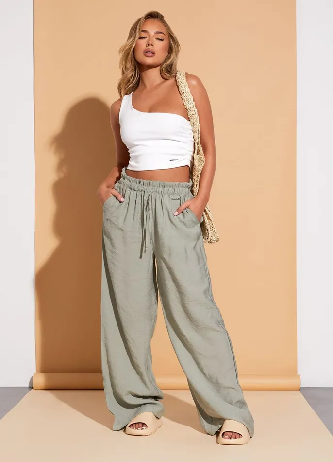 Gym King Tops and TShirts Women Asymmetric Crop 8211 White