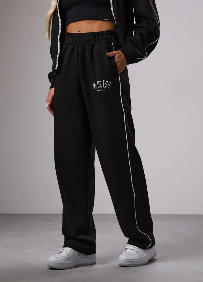 Gym King Tracksuits Women GKW Sports Luxe Tracksuit 8211 Black
