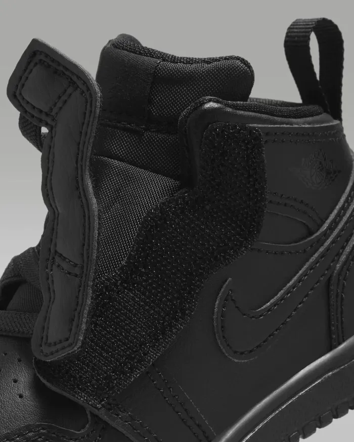 Kids Nike Jordan Jordan 1 Mid Blackblackblack