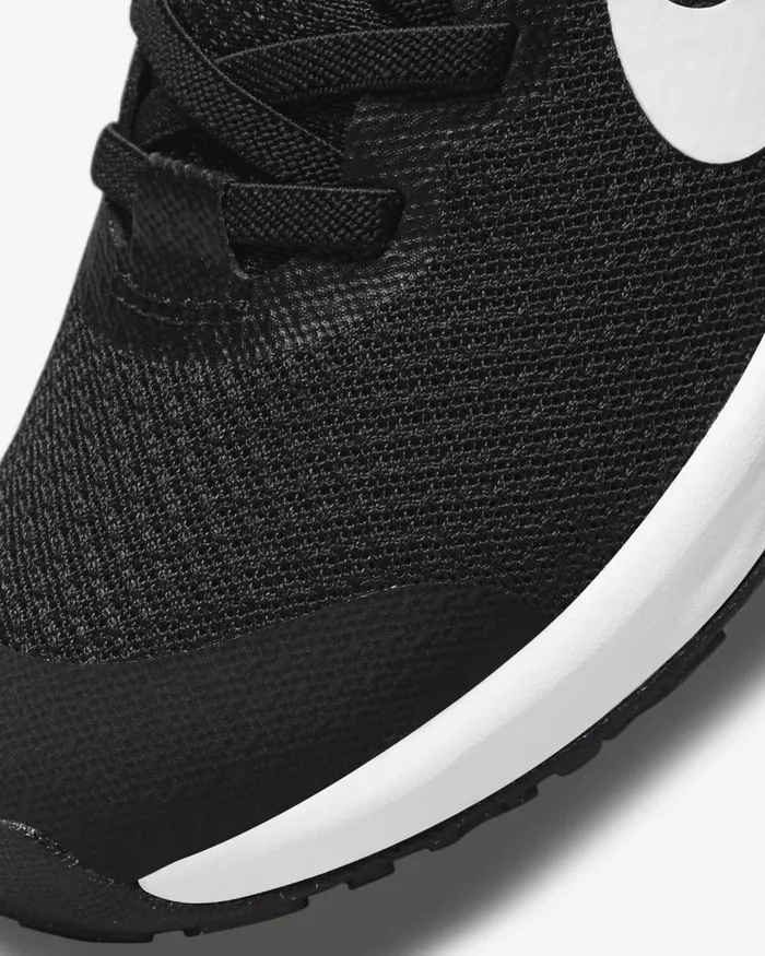 Kids Nike Running Revolution 6 FlyEase Blackdark Smoke Greywhite