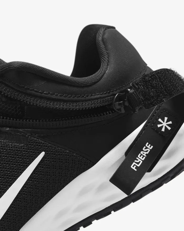 Kids Nike Running Revolution 6 FlyEase Blackdark Smoke Greywhite