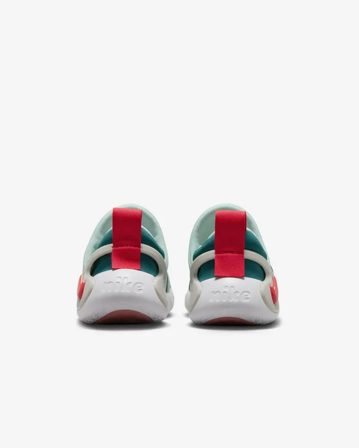 Kids Nike Younger Kids 3 8211 7 Years Dynamo Go Jade Icegeode Tealred Stardustsiren Red