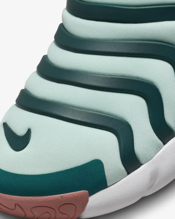 Kids Nike Younger Kids 3 8211 7 Years Dynamo Go Jade Icegeode Tealred Stardustsiren Red