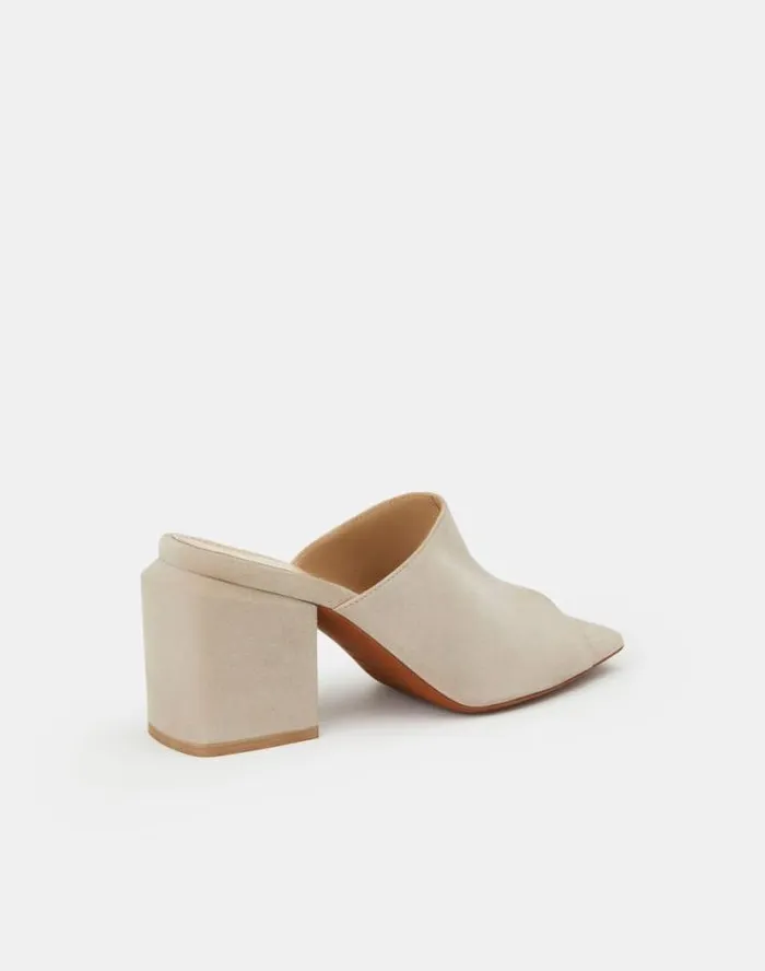 Lafayette 148 New York Suede Heeled Mule Sandstone Shoes Sandals