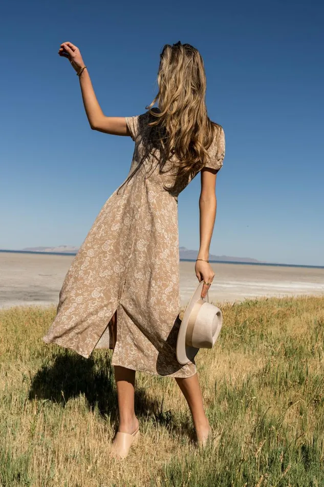 Lindsey Floral Dress In Taupe Taupe Women Bohme Dresses