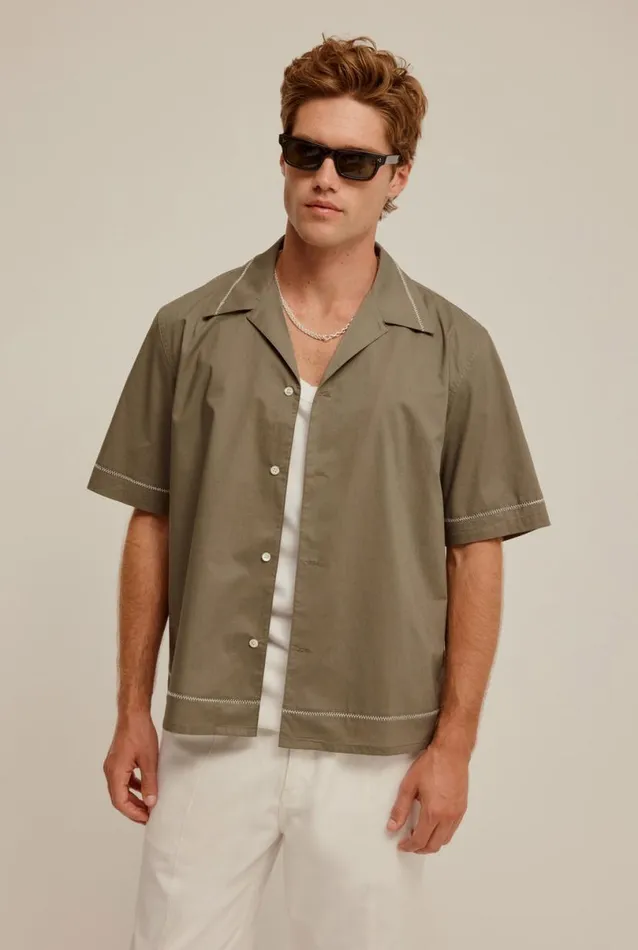 Man Venroy Shirts Embroidered Boxy Cotton Camp Collar Shirt