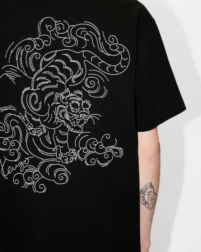 Men 039KENZO Star Tiger039 Oversized Embroidered Tshirt In Cotton Black Kenzo Tshirts And Polos