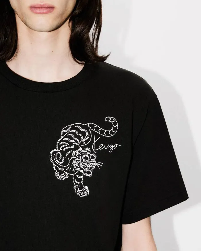 Men 039KENZO Star Tiger039 Oversized Embroidered Tshirt In Cotton Black Kenzo Tshirts And Polos