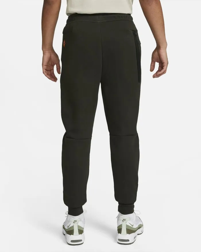 Men Nike All Sports FC Barcelona Tech Fleece Sequoiawhite