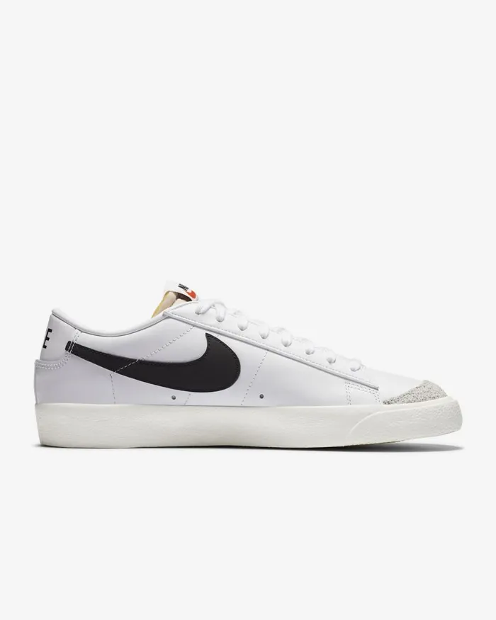 Men Nike Lifestyle Blazer Low 03977 Vintage Whitesailblack