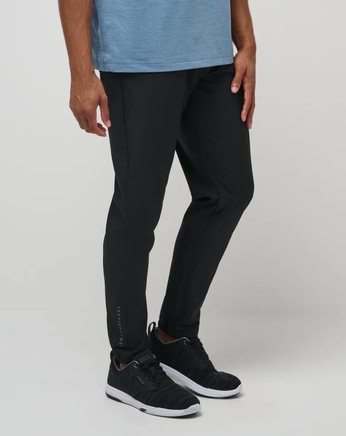 Men Pants TravisMathew OPEN TO CLOSE JOGGER Black