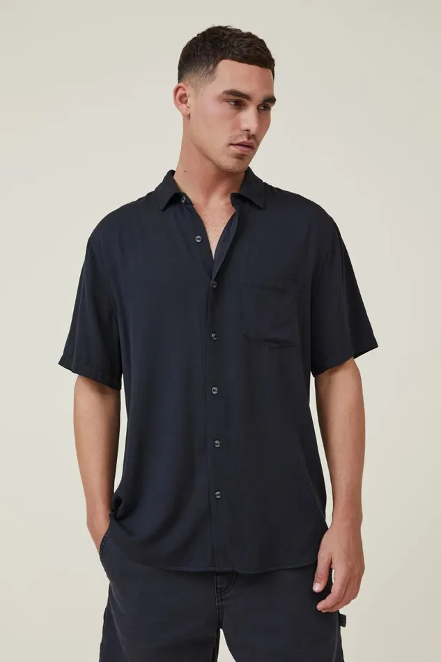 Men Shirts and Polos Cotton On Cuban Short Sleeve Shirt Washed Black