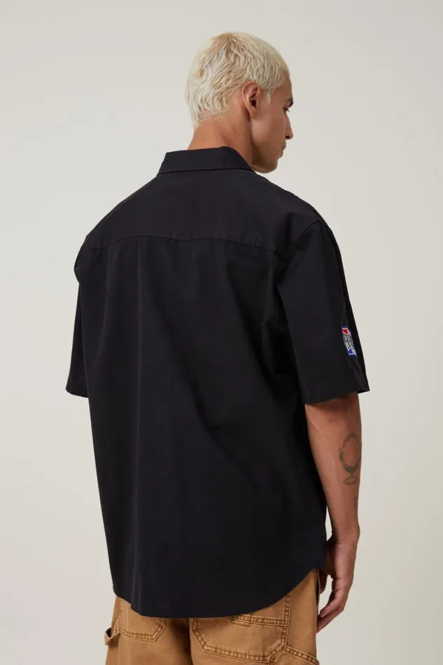 Men Shirts and Polos Cotton On Garage Short Sleeve Shirt Black