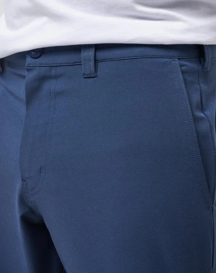 Men Shorts TravisMathew TECH CHINO SHORT 8IN Dress Blues