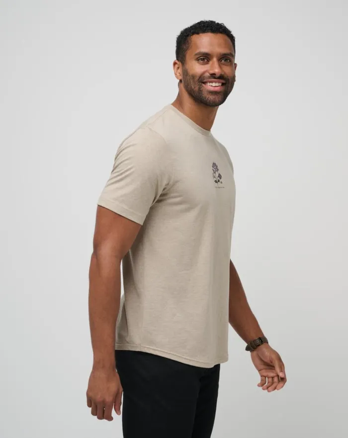 Men Tees TravisMathew FADING SUNLIGHT TEE Oxford Tan Men Tees TravisMathew FADING SUNLIGHT TEE Oxford Tan