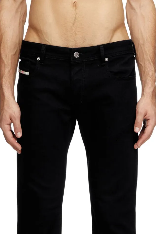 MenWomen Diesel Jeans Bootcut Jeans 2007 Zatiny 0688H Blackdark Grey MenWomen Diesel Jeans Bootcut Jeans 2007 Zatiny 0688H Blackdark Grey