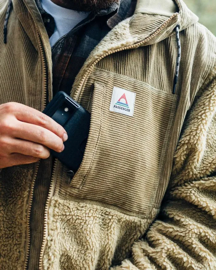 Passenger Clothing Adventure Recycled DeepPile Sherpa Fleece Biscuit Men Fleece