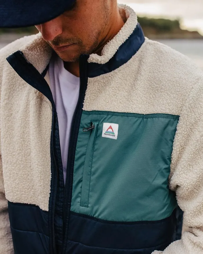 Passenger Clothing Born Explorer Recycled PolarLined Sherpa Fleece Birch Men Fleece