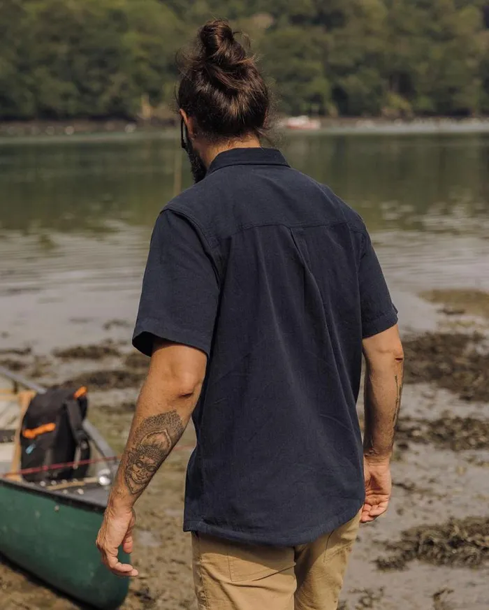 Passenger Clothing Chill Textured Short Sleeve Shirt Deep Navy Men Shirts