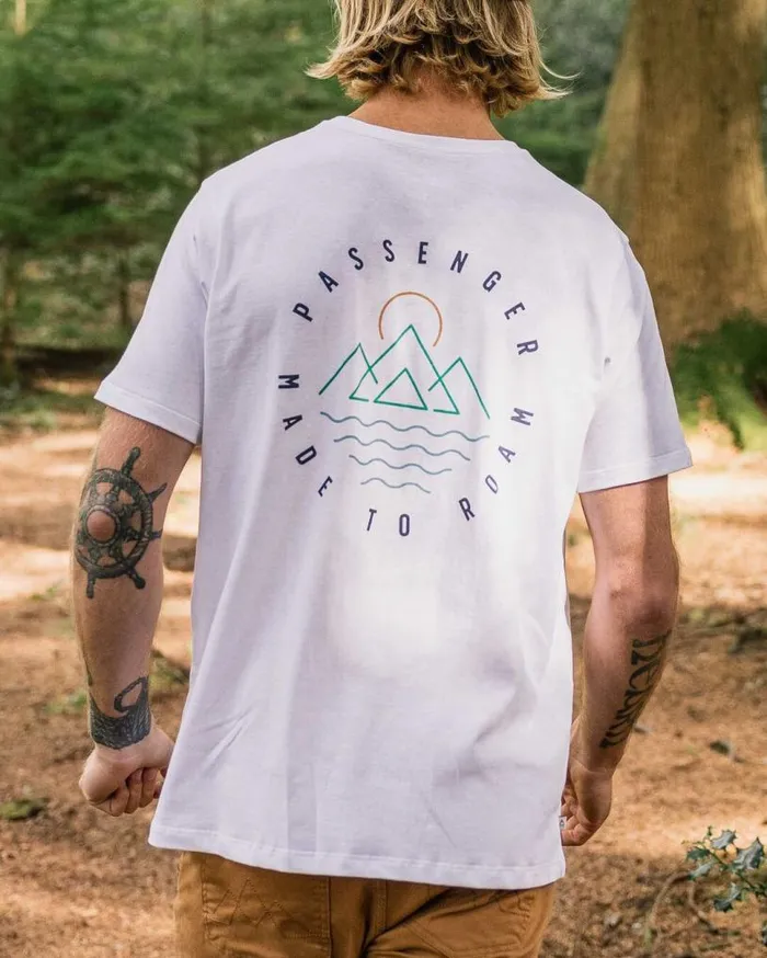 Passenger Clothing Escapism Recycled Cotton TShirt White Men TShirts and Vests