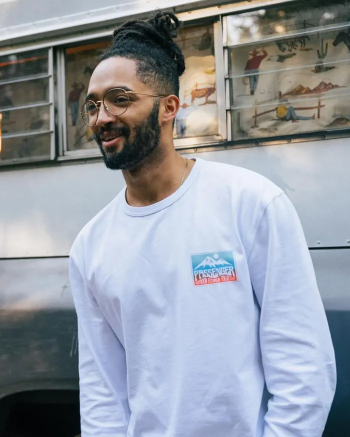 Passenger Clothing Grounded Organic Relaxed Fit LS TShirt White Men TShirts and Vests