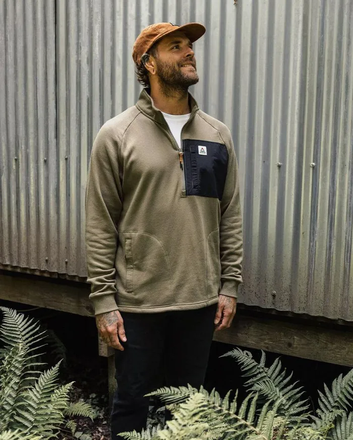 Passenger Clothing Offgrid 14 Zip Recycled Cotton Sweatshirt Dusty Olive Men Hoodies and Sweatshirts