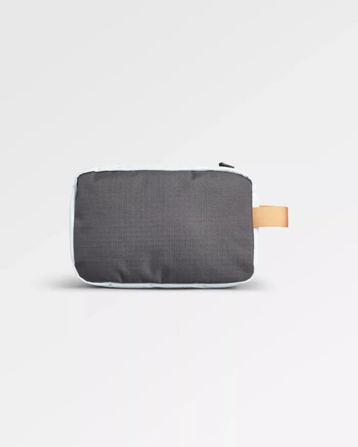 Passenger Clothing Travel Recycled Wash Kit Grey Olive Surf Spray WomenMen Backpacks and Bags