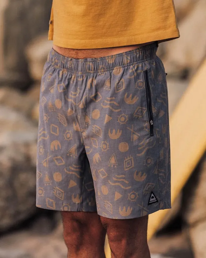 Passenger Clothing Traveller Organic All Purpose Short Abstract Dark Denim Men Shorts